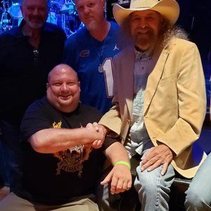 Meet your Posher, Chris